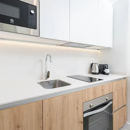 Wintowinrentals Exclusivo Atico Cerca De La Playa. * Malaga